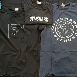 3 gymshark t-shirts 2 mediums and 1 small